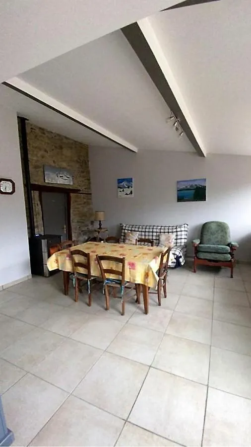 펜션 Maison De Famille Rustique Et Renovee Chez Mouichou Gesties