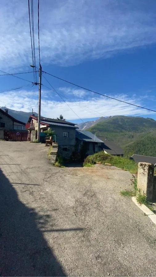 Maison De Famille Rustique Et Renovee Chez Mouichou Gesties 0*,